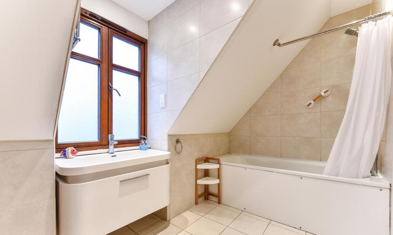 The Enclave Bed and Breakfast Worthing Buitenkant foto